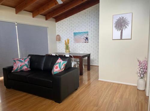 Close to Coast & Bellarine Peninsula pet-friendly hotel Moolap