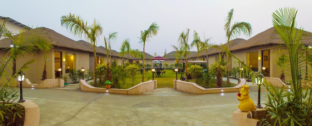 Corbett The Grand in Ramnagar, India