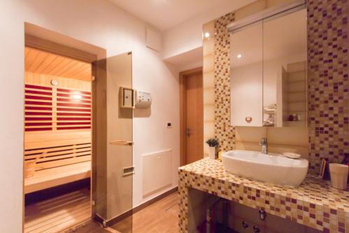 Apartment Dezo Istria — 4-Star Luxury Hotel in Izola, Slovenia