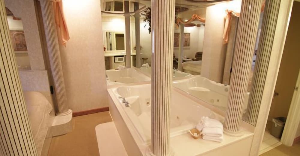 Magnolia Inn And Suites - photo 33