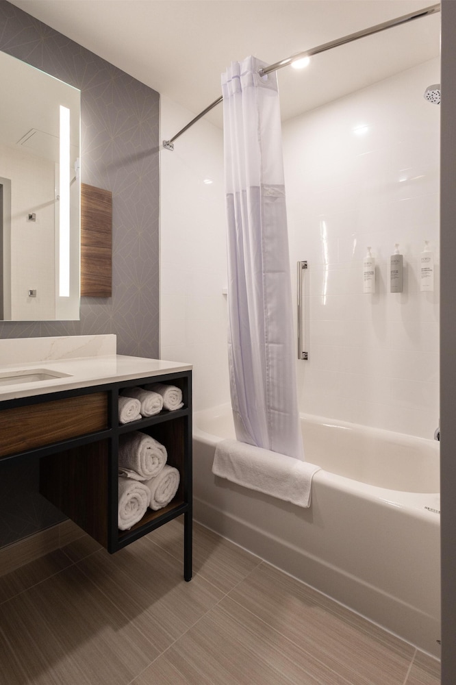 Hilton Garden Inn Dayton Downtown - photo 28