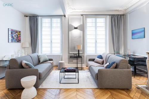 King Size beds Zen Monceau