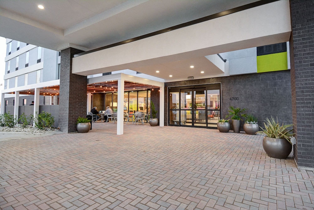 Home2 Suites by Hilton Irving DFW Airport North - featured photo