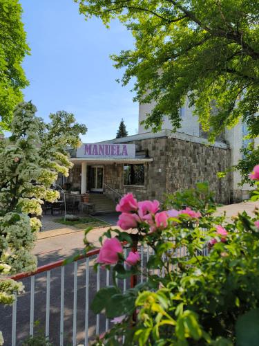 Manuela Ifjúsági Szálláshely in Balatonfured, Hungary