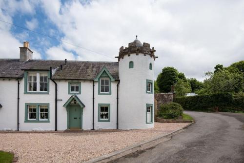 Dryburgh Stirling One — 4-Star Luxury Hotel in Saint Boswells, United Kingdom