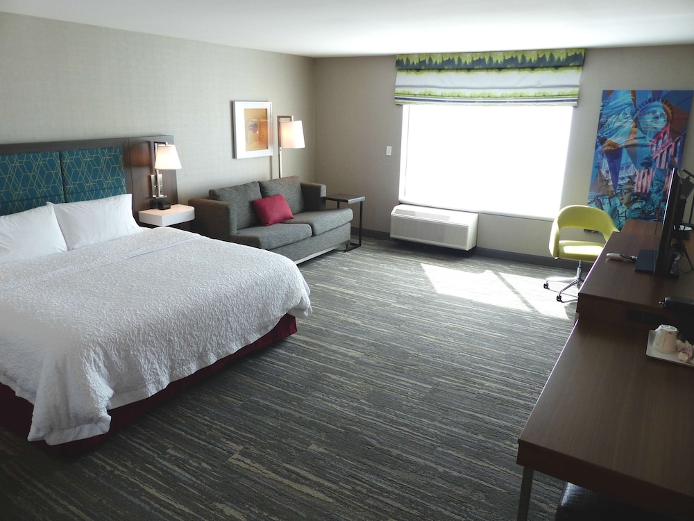 Hampton Inn Paramus - photo 11