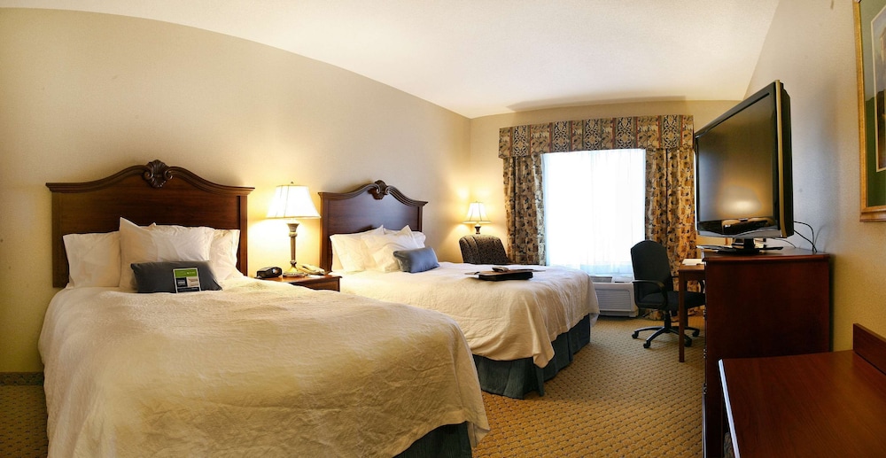 Hampton Inn & Suites Pittsburg CA - photo 22