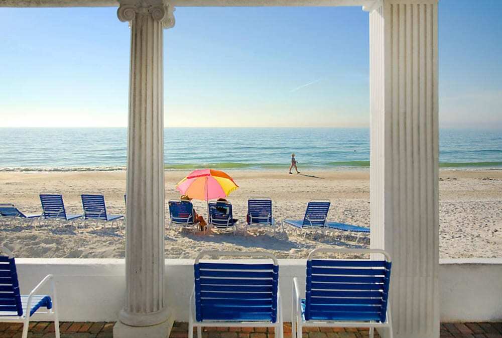 Via Roma Beach Resort - photo 10