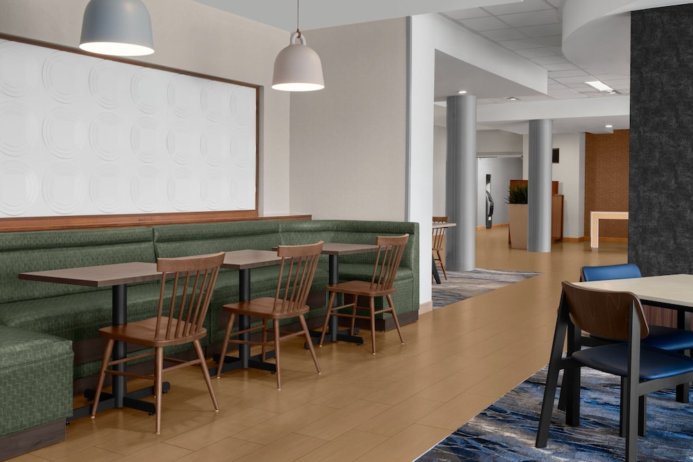 Fairfield Inn & Suites Tustin Orange County - photo 4
