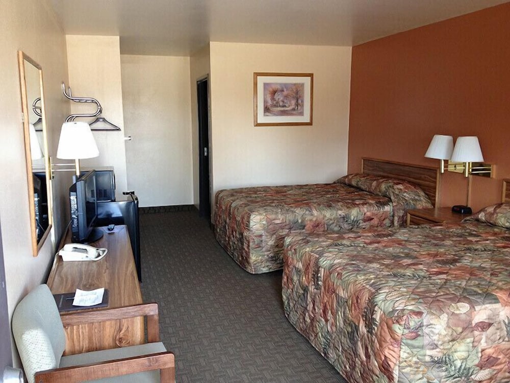 Cottonwood Inn - photo 8