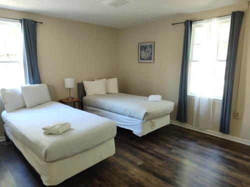 The Delightful Doubles Unit D Centrally Located — hotel near Columbus Airport