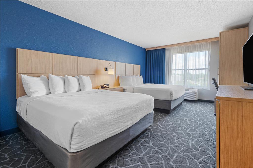 Best Western Eau Claire South - photo 10