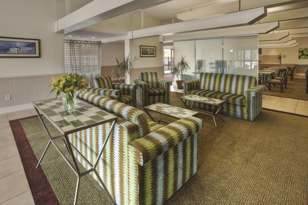 La Quinta Inn & Suites by Wyndham Danbury - photo 7