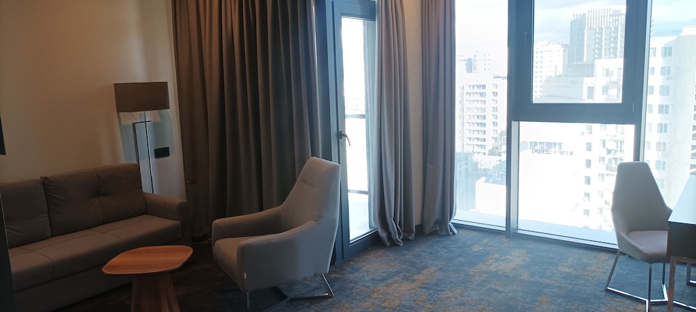 Room amenity