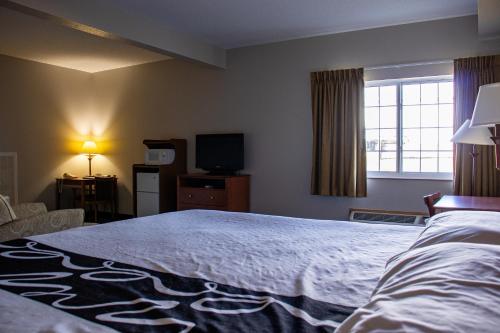 Belva Deer Inn - photo 7