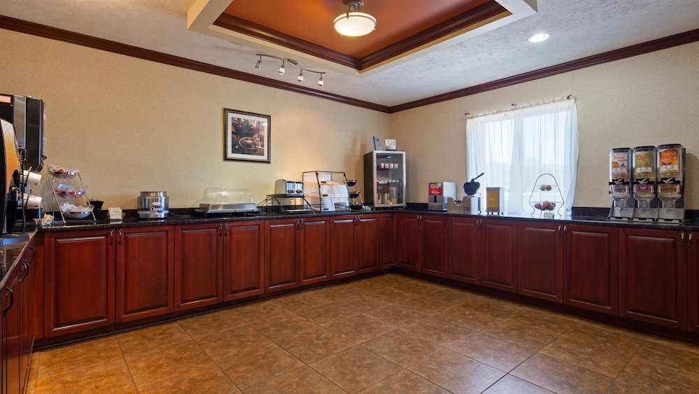 Days Inn by Wyndham Lincoln IL - photo 35