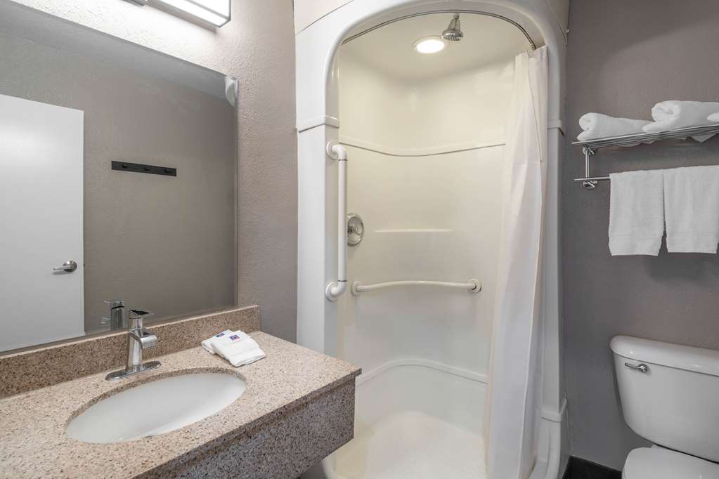 Motel 6 Fontana CA - photo 21