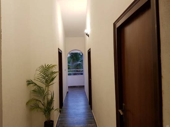 Beach House Hotel — Baga — photo 4