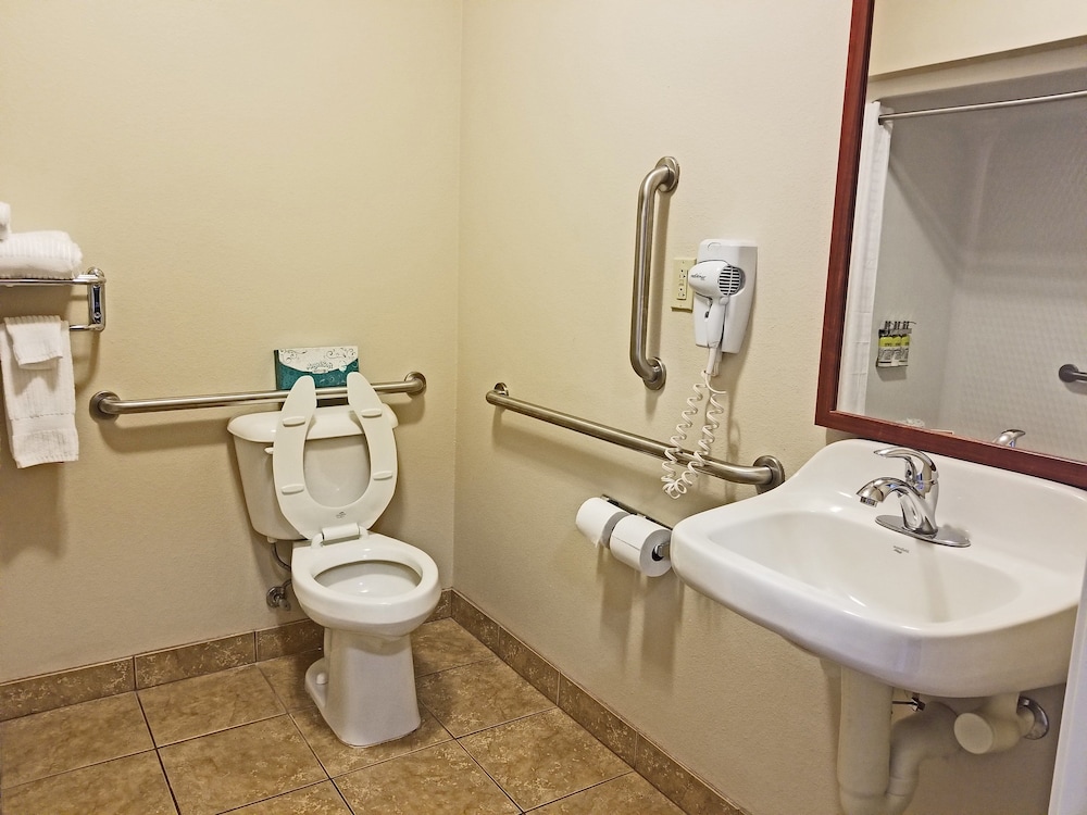 Candlewood Suites Cape Girardeau by IHG - photo 47