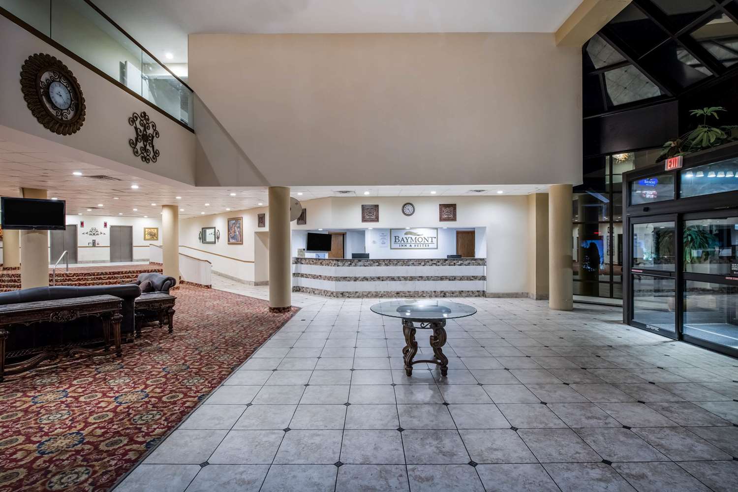 APM Inn and Suites - photo 20