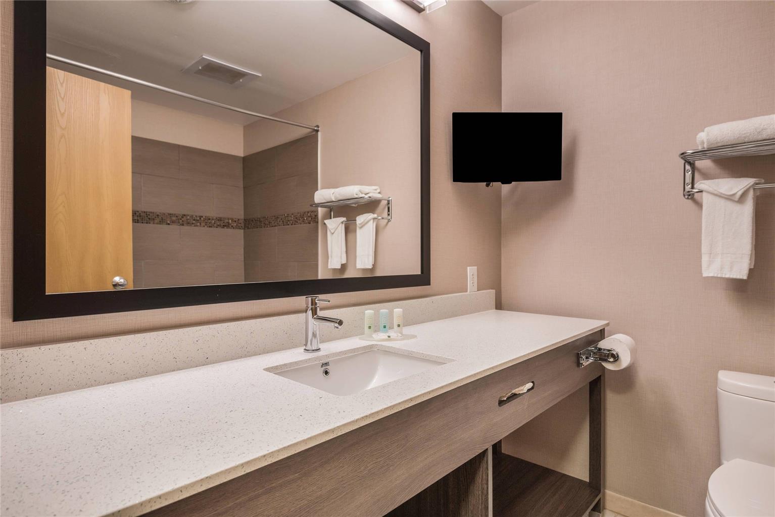 Quality Inn & Suites Missoula Westside - photo 34
