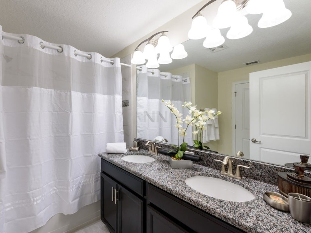 Fv88041 Storey Lake Resort 4 Bed 3 Baths Townhome - photo 9