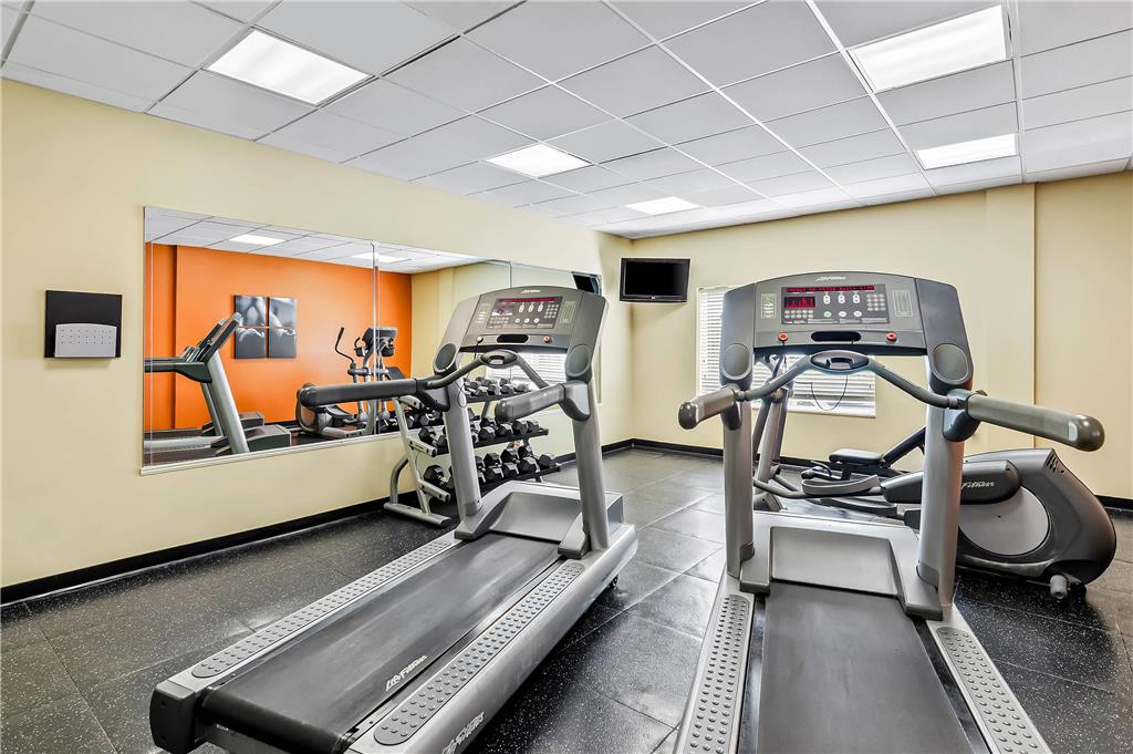 Country Inn & Suites by Radisson Princeton WV - photo 46