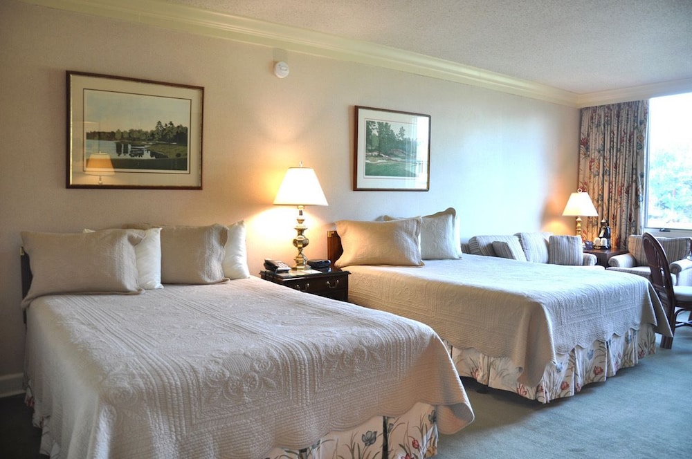 The Inn at Houndslake - photo 27
