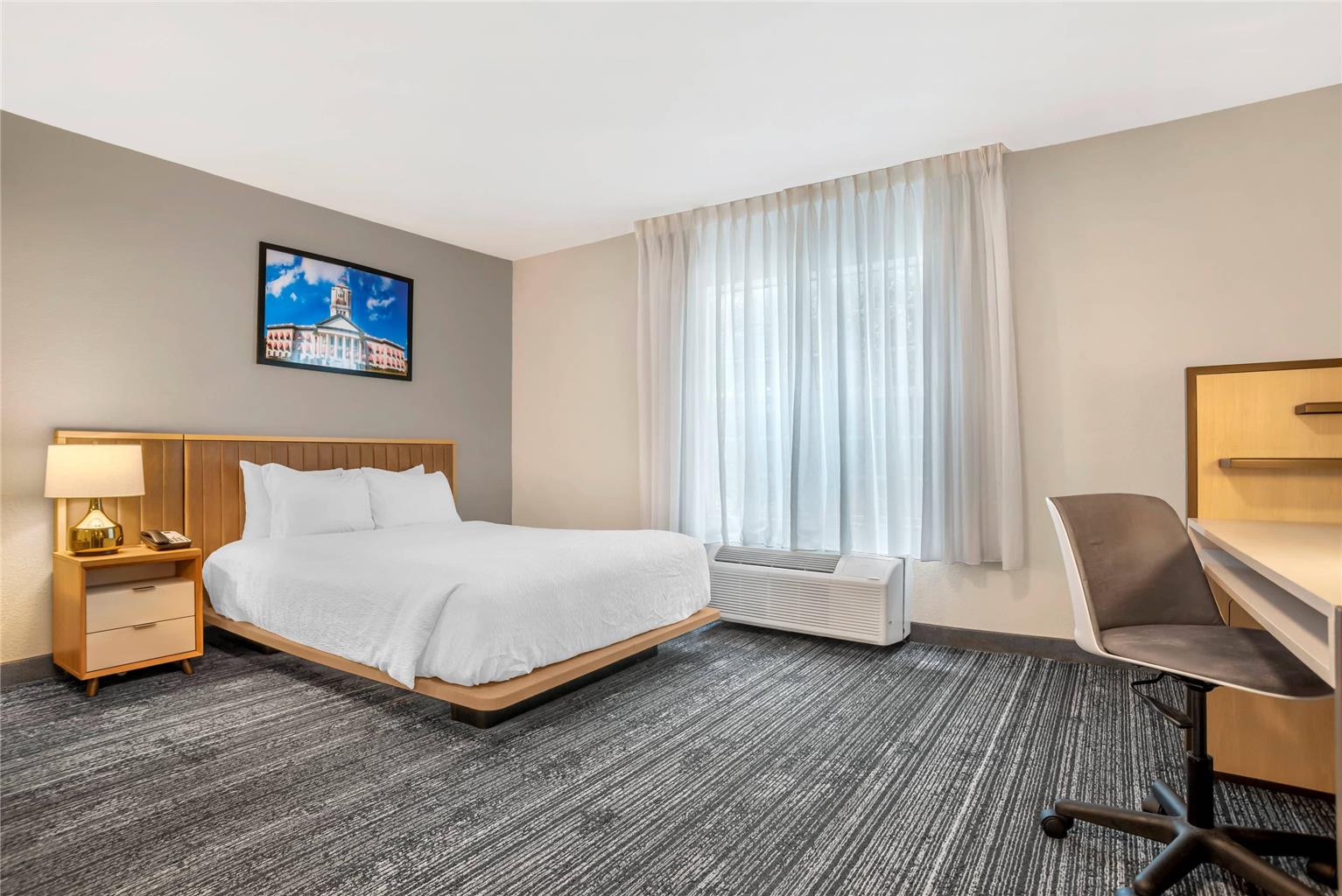 Alluxsuites at 1876 an Ascend Collection Hotel - photo 25