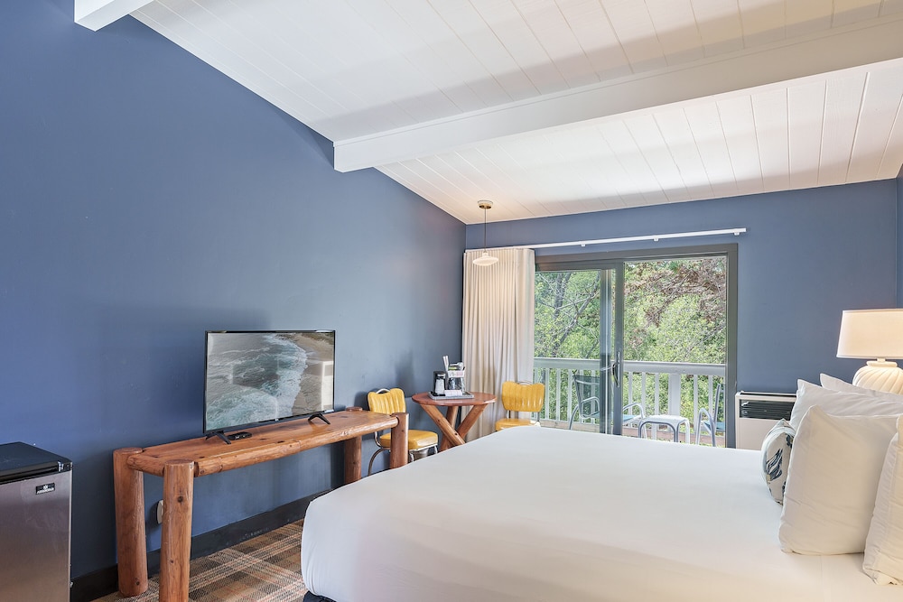 Carmel River Inn & Cottages - photo 22