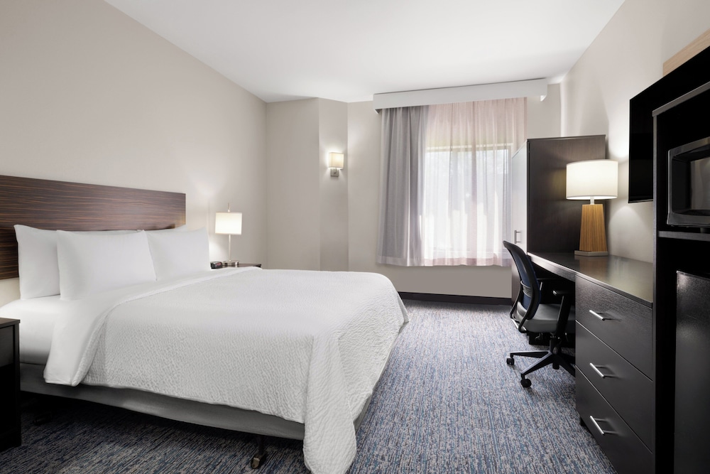 Garner Hotel Topeka West by IHG - photo 18