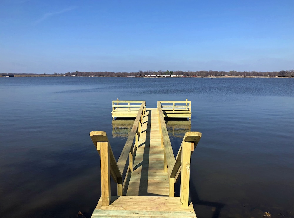 Pope's Landing Marina - photo 33