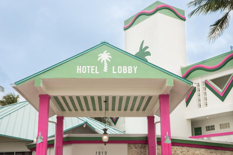 Palm Tree Club Miami — hotel in North Bay Village