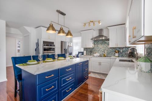 Modern Oasis Near Washington Dc — Silver Spring
