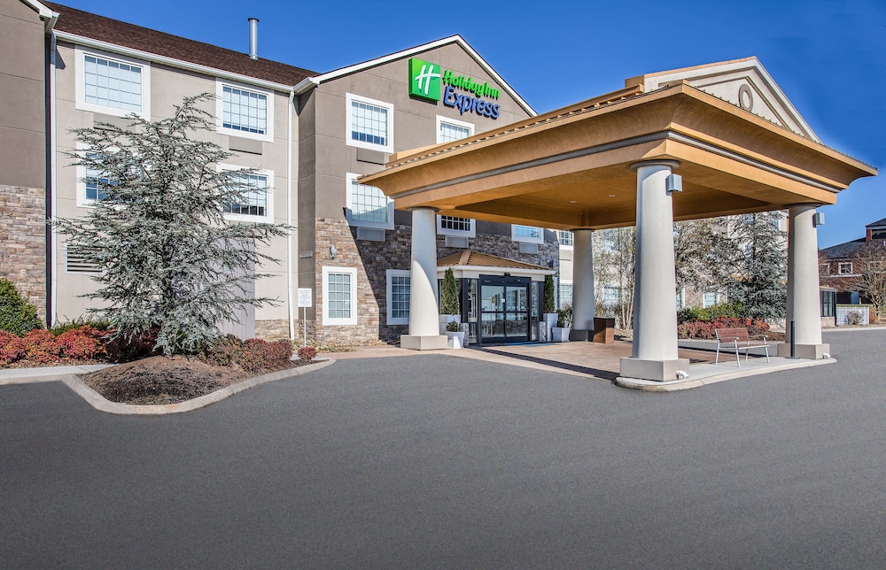 Holiday Inn Express & Suites Alcoa an IHG Hotel - featured photo