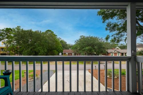 La Isla Bonita by Oak Island Accommodations - photo 27