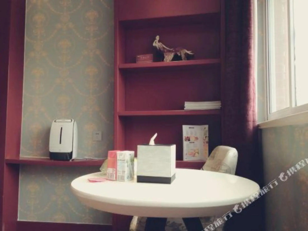 Jinghe Fashion Hotel in Taikang, People's Republic of China