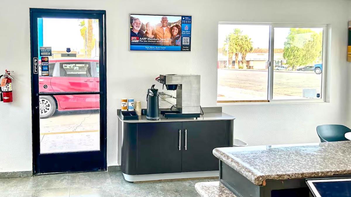 Motel 6 Blythe CA South - photo 14