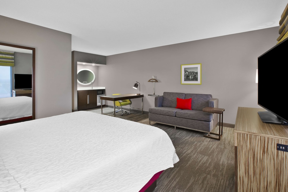 Hampton Inn & Suites Springboro Dayton Area South - photo 13