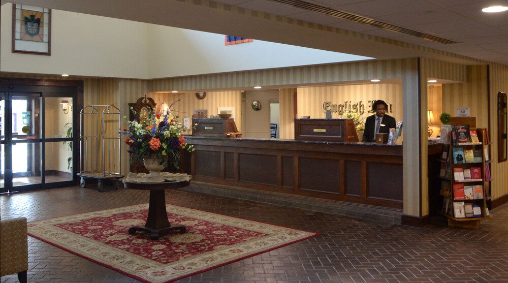 English Inn Of Charlottesville - photo 5