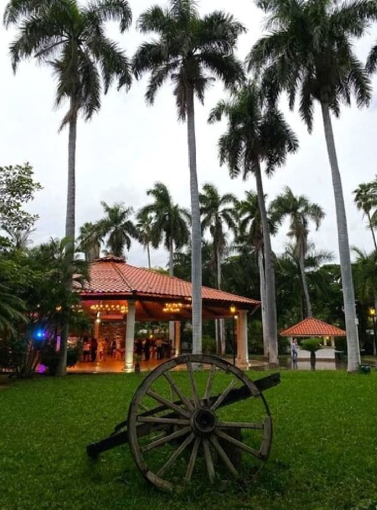 BBQ/picnic area