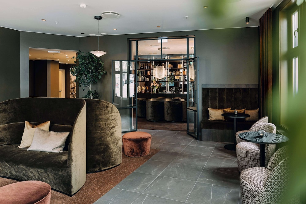 Saga Hotel Oslo WorldHotels Crafted in Oslo, Norway