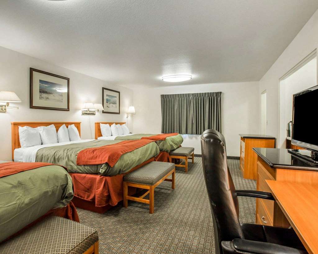 Rodeway Inn Newport - photo 16