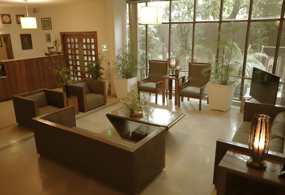 The Residency Hotel — Lahore — photo 2