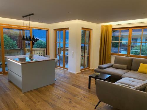 Bergelemente Bergahorn — 4-Star Luxury Hotel in Koenigsee, Germany