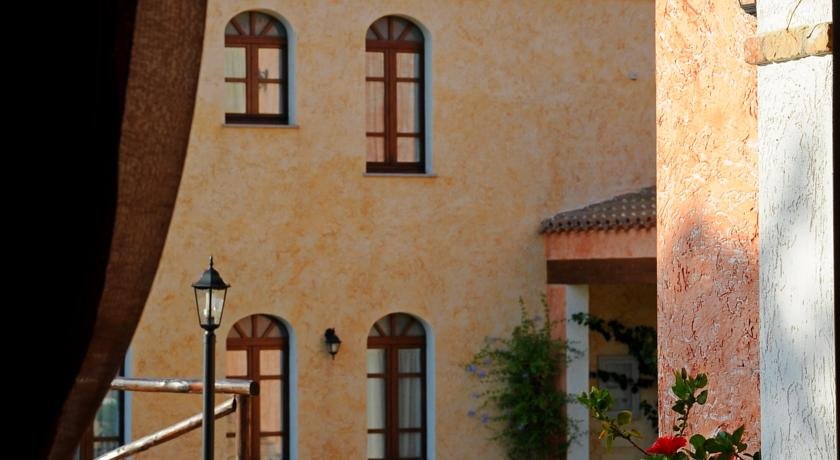 Hotel La Corte Rosada in Villasimius, Italy