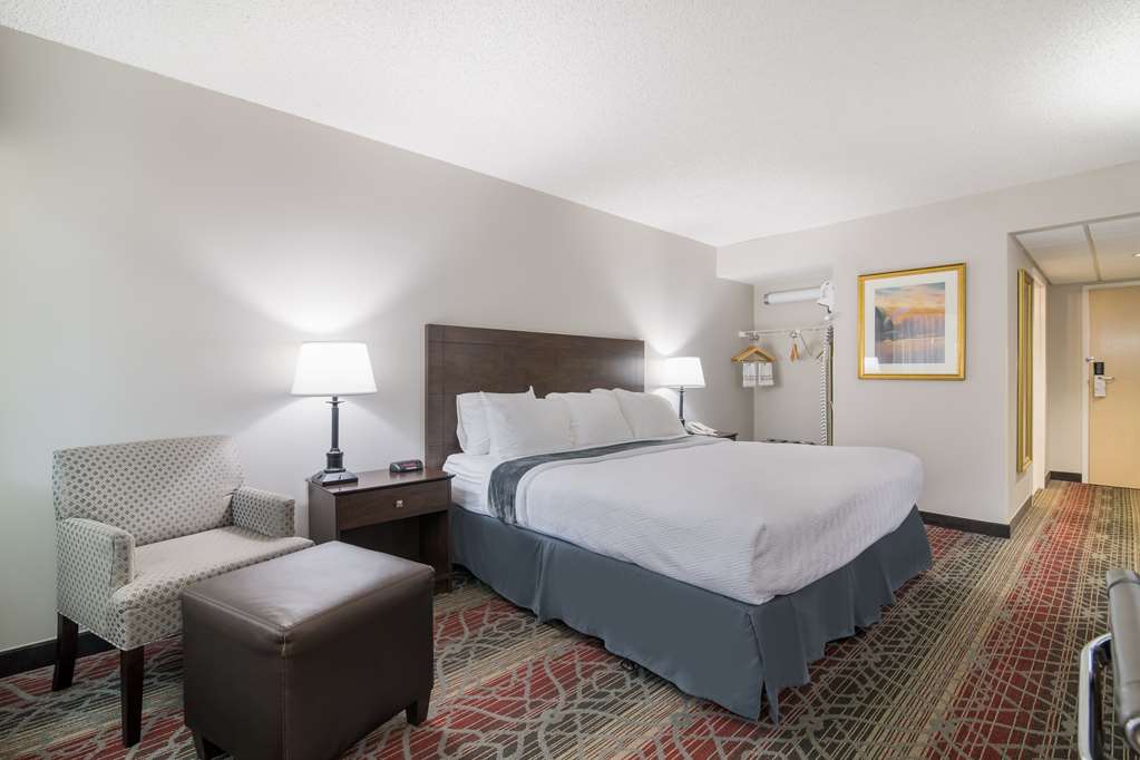 Best Western Saranac Lake - photo 15