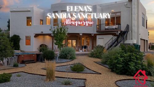 Elena's Sandia Sanctuary An Irvie Home — 4-Star Luxury Hotel in Albuquerque, United States