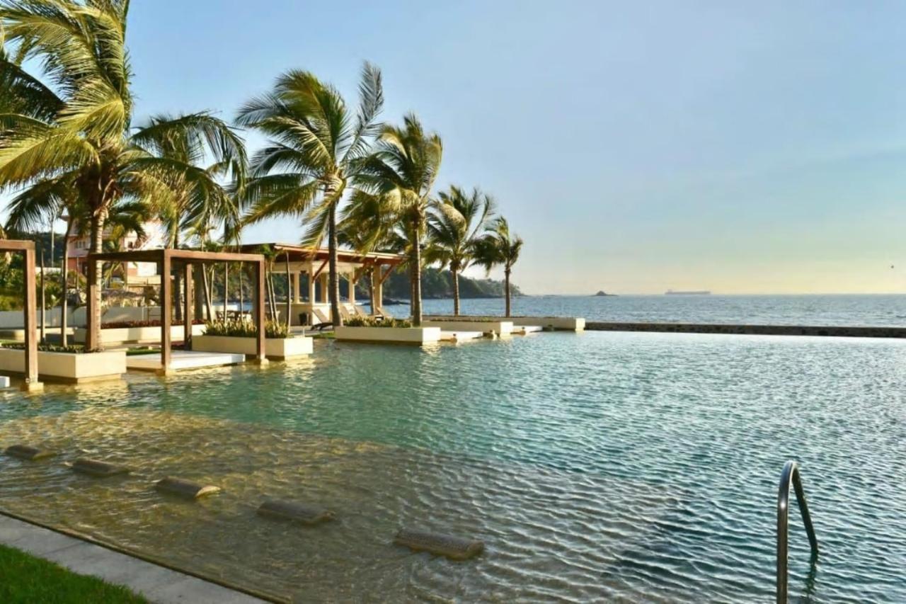 Ponto Horizonte Manzanillo. Best place in Manzanillo Luxury beach front condo gorgeous views Best place you can stay with up to 8 people. — 4-Star Luxury Hotel in Manzanillo, Mexico