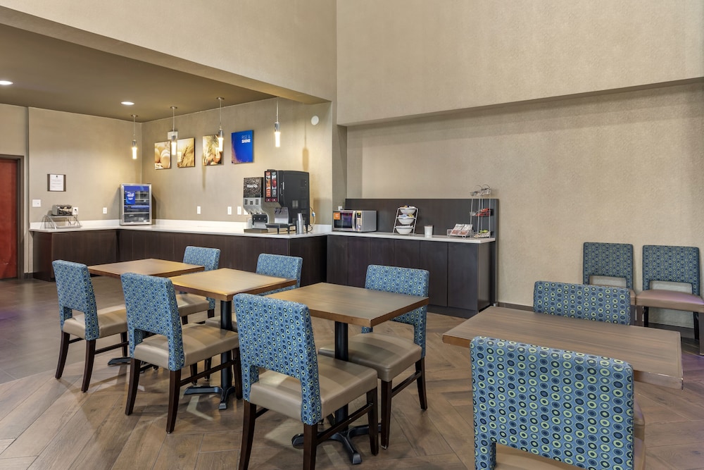 Country Inn & Suites by Radisson Pensacola West FL - photo 21